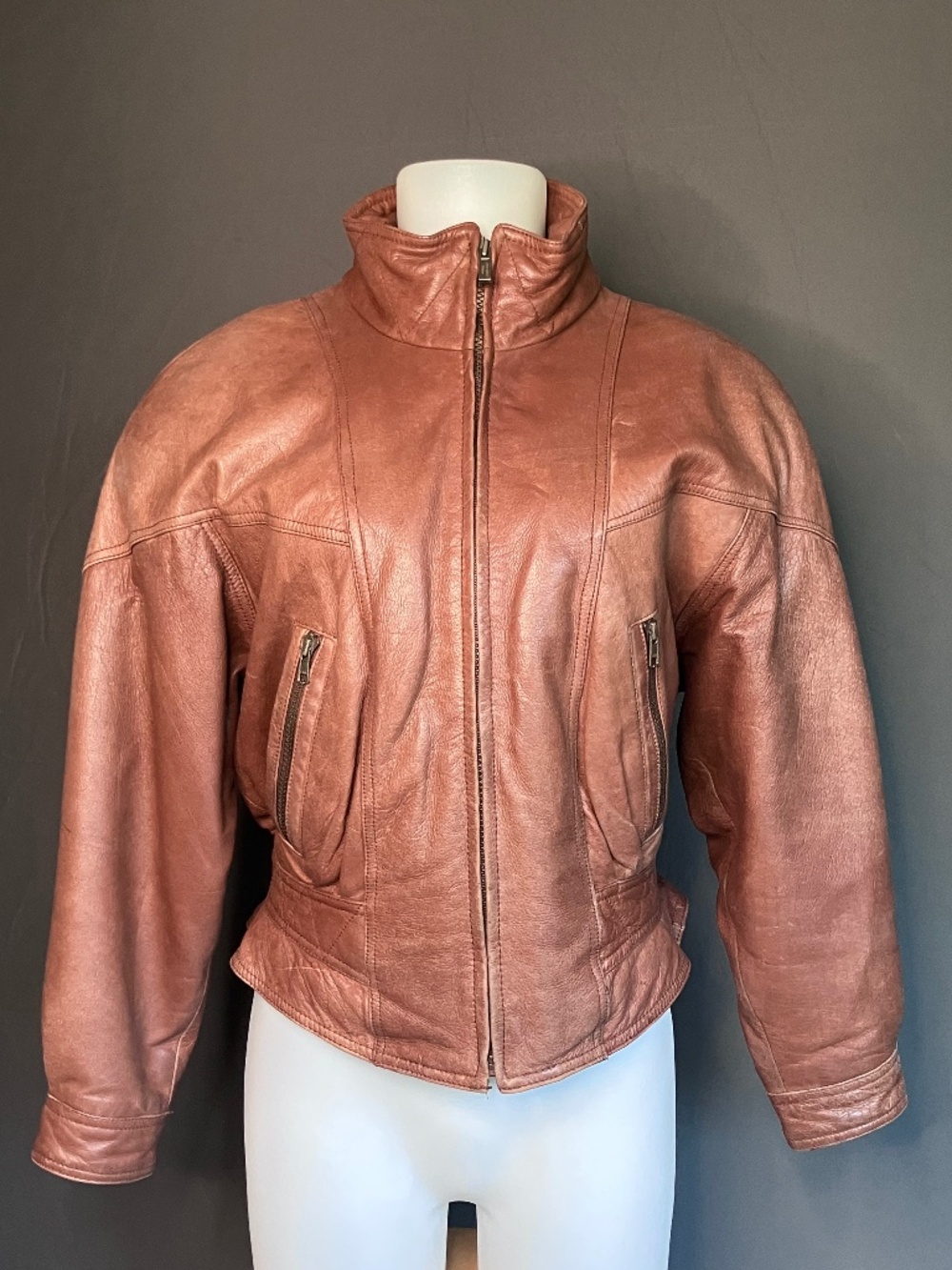 Vintage Women's Caramel leather bomber jacket from Wilsons Leather SZ XS